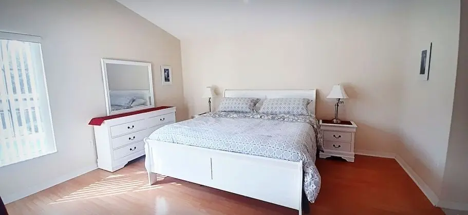 Ev (4630 4 Bedroom Private Pool Home, Cum)