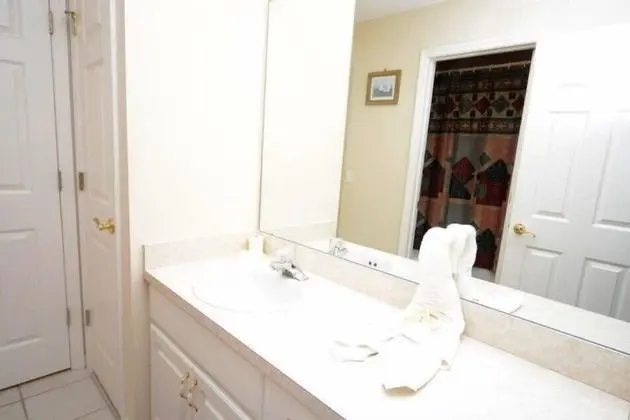 Ev (4630 4 Bedroom Private Pool Home, Cum)