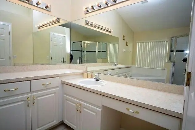 Ev (4630 4 Bedroom Private Pool Home, Cum)
