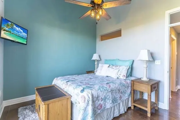 Apart Daire (464 Little Harbor)