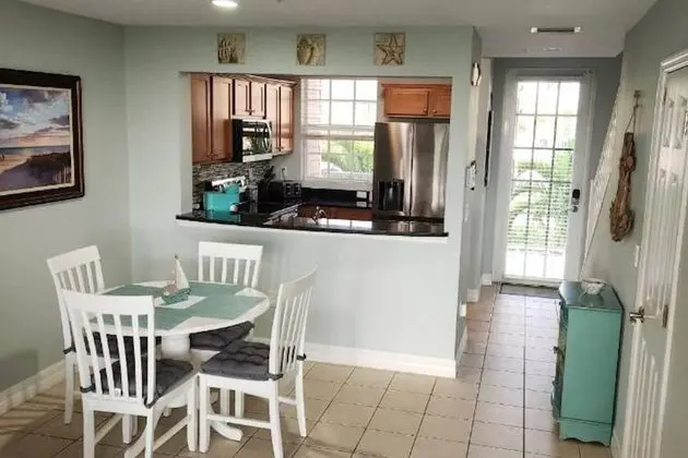 Apart Daire (464 Little Harbor)