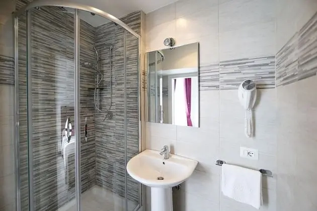 Comfort Tek Kişilik Oda
