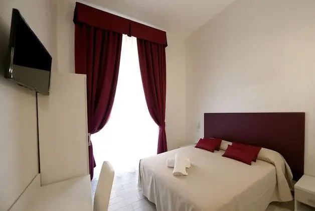Tek Büyük Yataklı Oda, Balkon