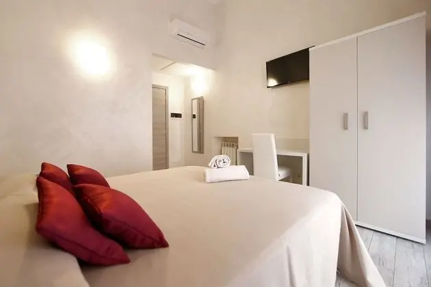 Tek Büyük Yataklı Oda, Balkon