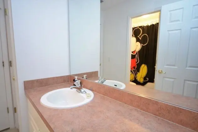 Ev (4726  4-Bedroom Pool Home,Cumbrian La)