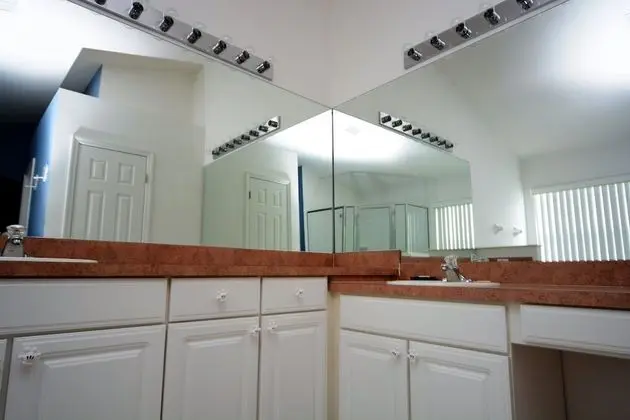 Ev (4726  4-Bedroom Pool Home,Cumbrian La)