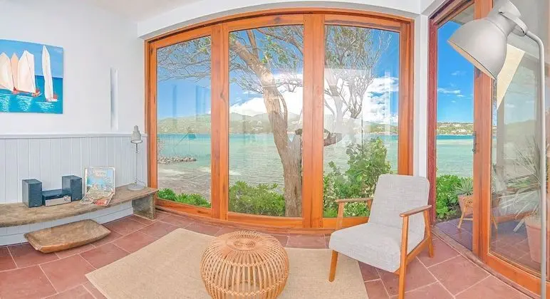 Villa, 2 Bedrooms, Oceanfront.