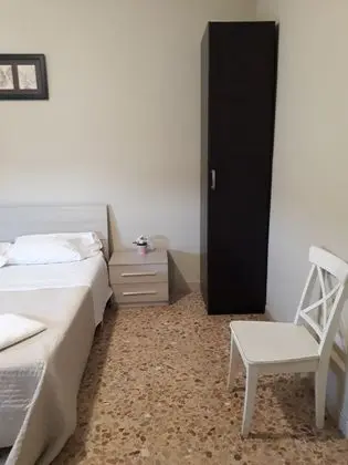 Tek Büyük Yataklı Oda, Banyolu/Duşlu