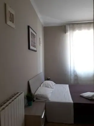 Tek Büyük Yataklı Oda, Banyolu/Duşlu