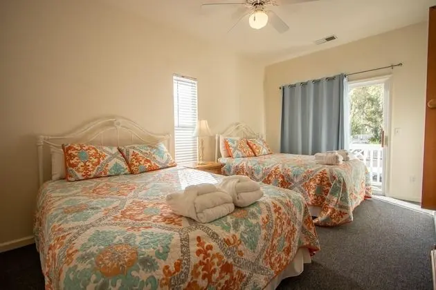 Kır Evi, Birden Çok Yatak, Balkon, Golf Manzaralı