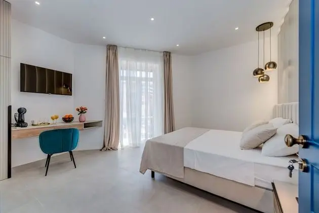 Comfort Tek Büyük veya İki Ayrı Yataklı Oda