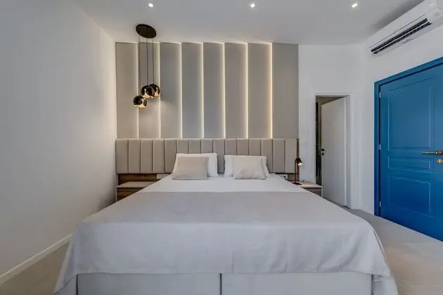 Comfort Tek Büyük veya İki Ayrı Yataklı Oda