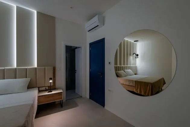 Comfort Tek Büyük veya İki Ayrı Yataklı Oda