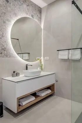 Comfort Tek Büyük veya İki Ayrı Yataklı Oda