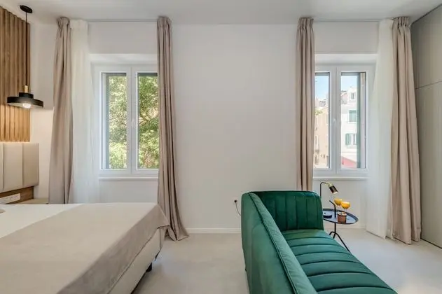 Luxury Tek Büyük veya İki Ayrı Yataklı Oda