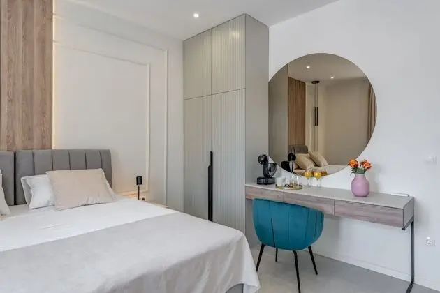 Tek Büyük veya İki Ayrı Yataklı Oda