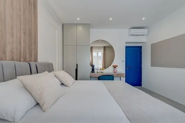 Tek Büyük veya İki Ayrı Yataklı Oda