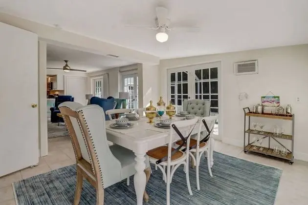 Daire (4811 Gary Rd-C)