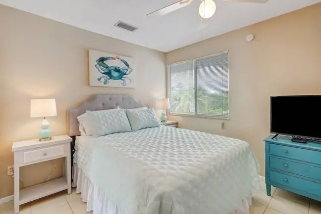 Daire (4811 Gary Rd-D)