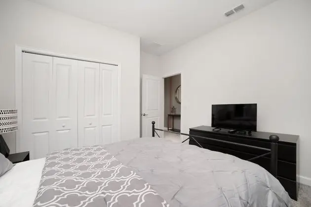 Ev (4838MEMLANE)