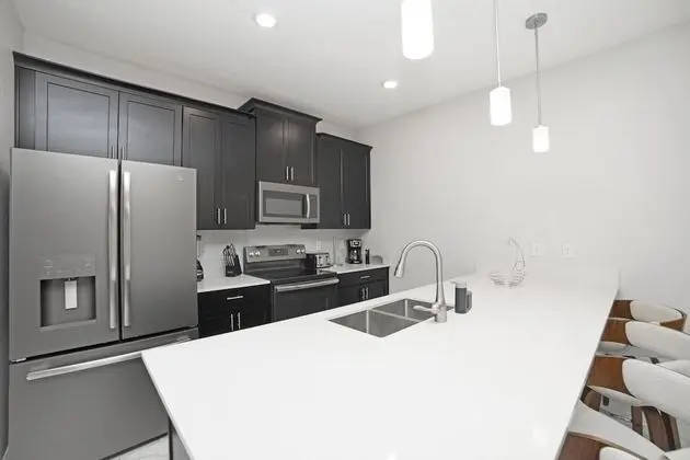 Ev (4838MEMLANE)