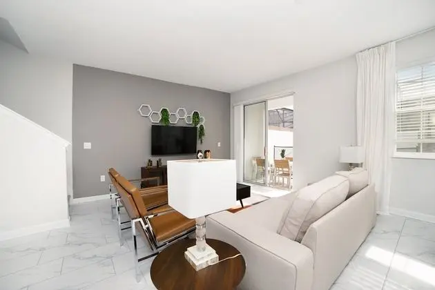 Ev (4838MEMLANE)