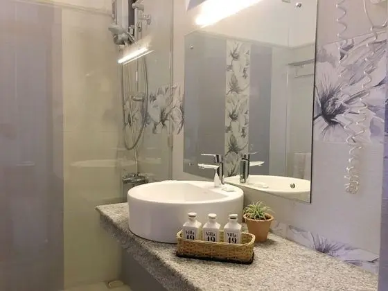 Deluxe Dört Kişilik Oda