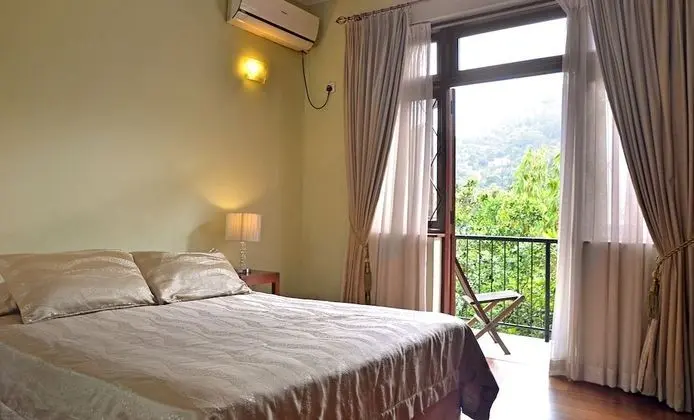 Deluxe Üç Kişilik Oda