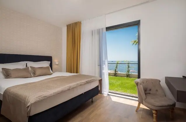 Luxury Apart Daire, 4 Yatak Odası, Deniz Manzaralı, Plaj Kenarı