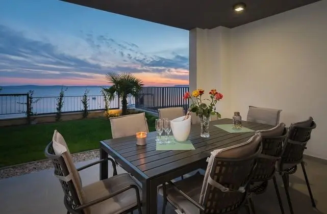 Luxury Apart Daire, 4 Yatak Odası, Deniz Manzaralı, Plaj Kenarı
