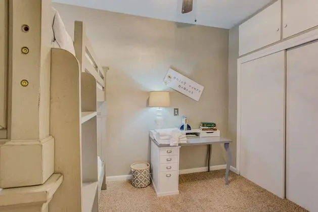Ev (4 Bedrooms)