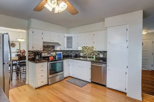 Ev (4 Bedrooms)