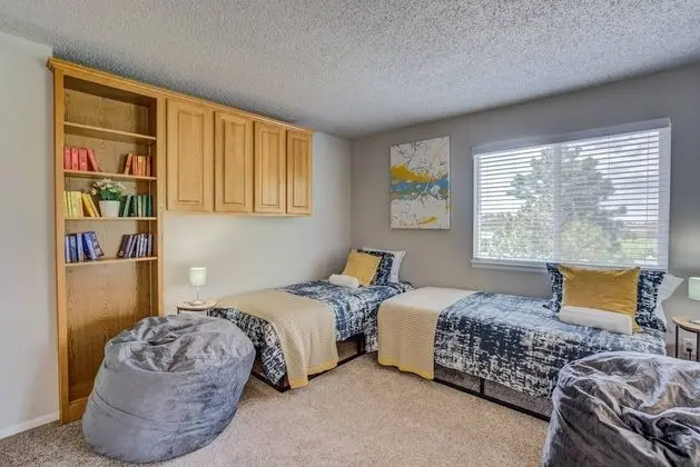 Ev (4 Bedrooms)