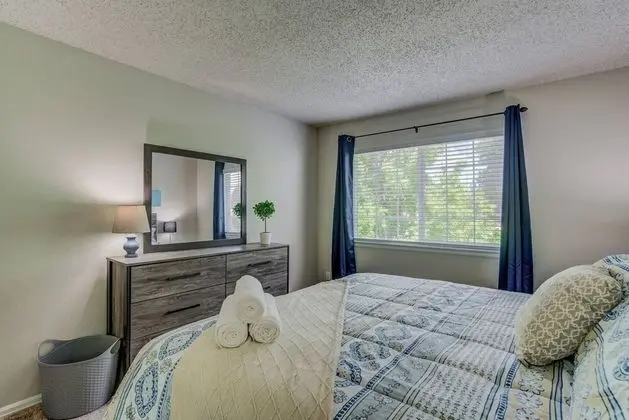 Ev (4 Bedrooms)