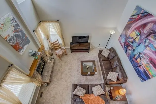Ev (4 Bedrooms)