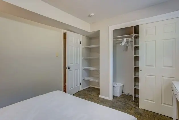 Ev (4 Bedrooms)