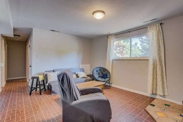 Ev (4 Bedrooms)