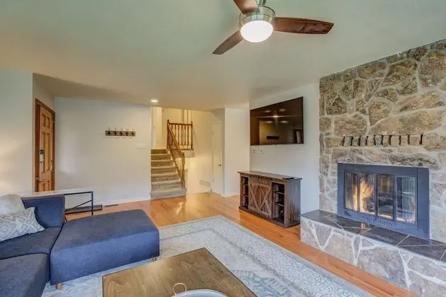 Ev (4 Bedrooms)