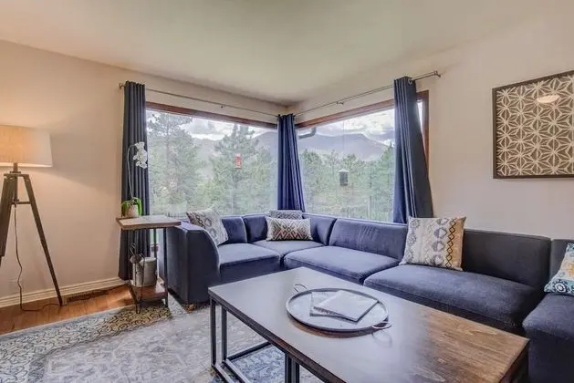 Ev (4 Bedrooms)