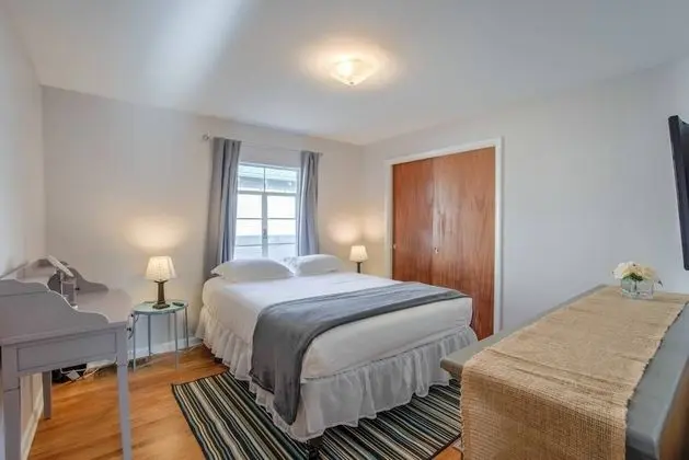 Ev (4 Bedrooms)
