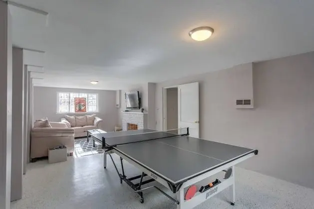 Ev (4 Bedrooms)