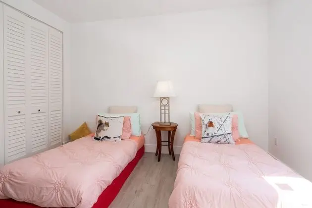 Sıra Ev, 4 Yatak Odası, Kişiye Özel Havuzlu (4 Bathrooms - 3572)