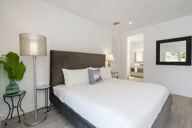 Sıra Ev, 4 Yatak Odası, Kişiye Özel Havuzlu (4 Bathrooms - 3572)