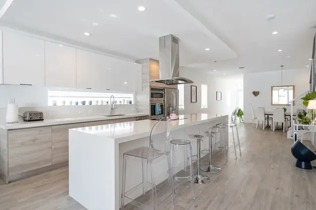 Sıra Ev, 4 Yatak Odası, Kişiye Özel Havuzlu (4 Bathrooms - 3572)