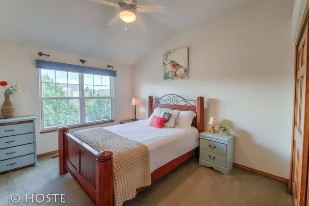 Ev (4 Bedrooms)