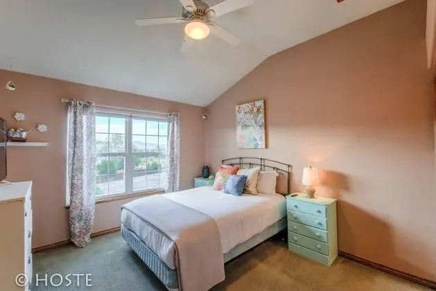 Ev (4 Bedrooms)