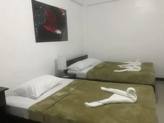 Üç Kişilik Oda