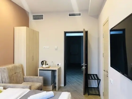 Economy Tek Büyük veya İki Ayrı Yataklı Oda (Family)