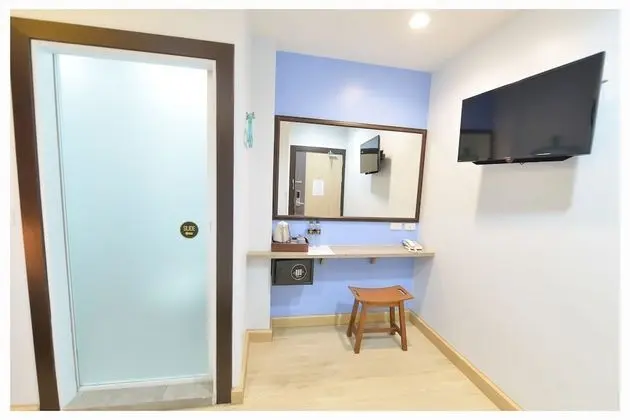 M Room
