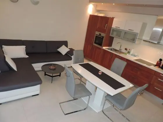 Comfort Apart Daire, Deniz Manzaralı